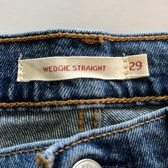Levi’s Premium Wedgie Straight High Rise Size 29 - Picture 11 of 16